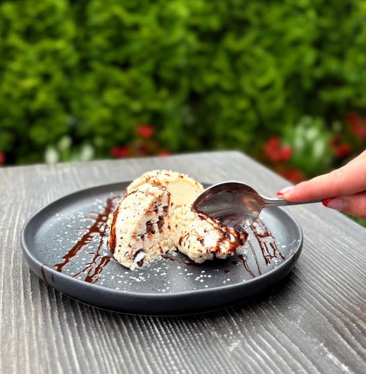 Cannoli Tartufo