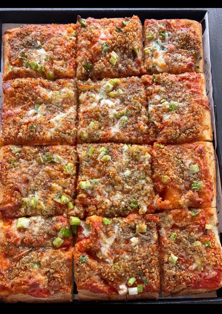Iccara Sfincione