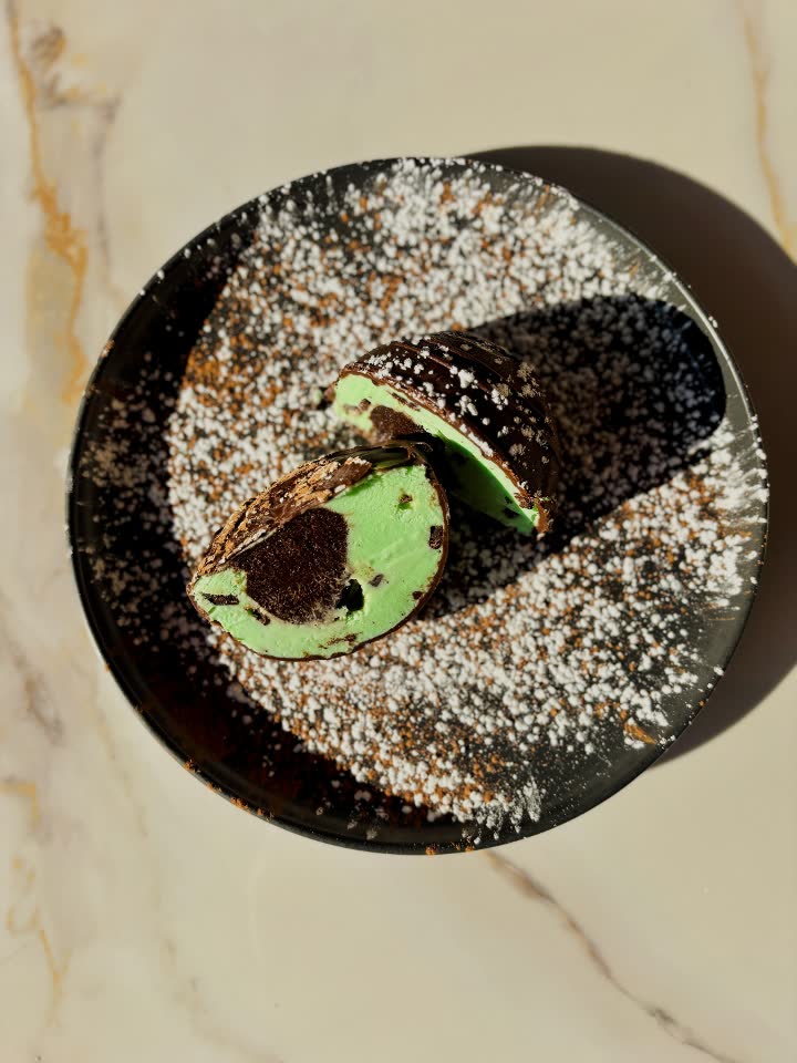 Mint Chocolate Chip Tartufo